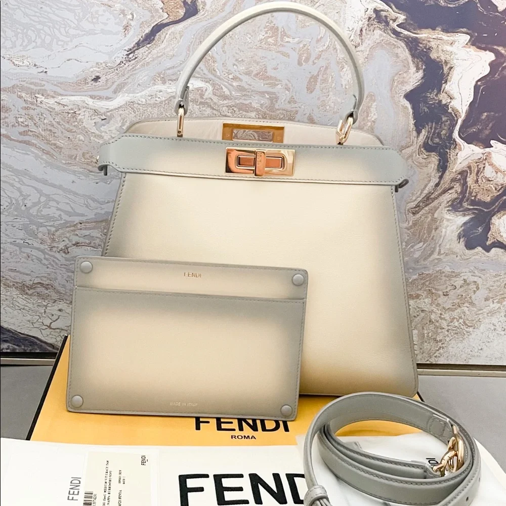 Sold!! Fendi Peekaboo ISeeU Ombre Medium Nappa Leather Tote - Picture 4 of 16